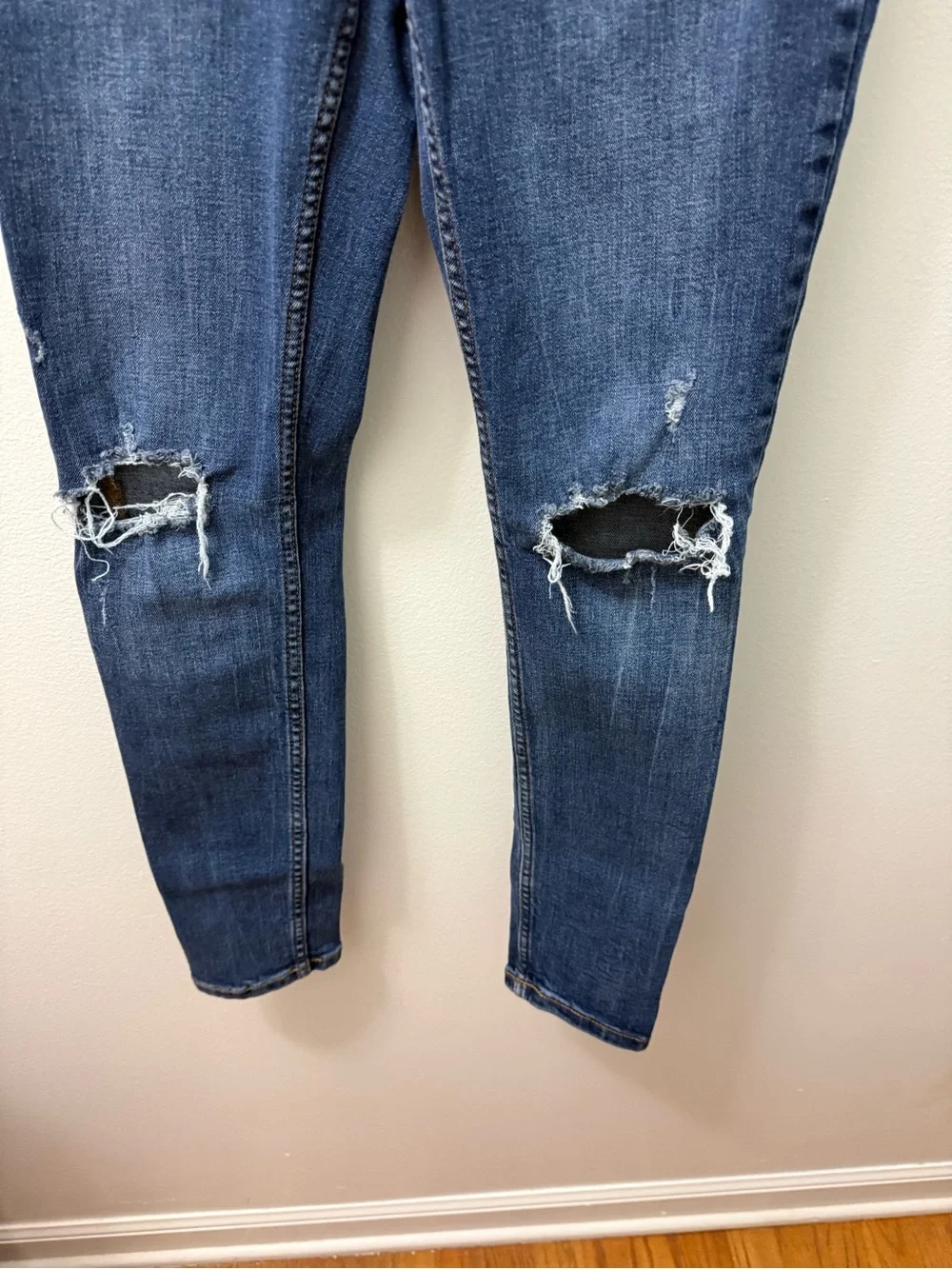 Old Navy Blue Rockstar Skinny Jeans